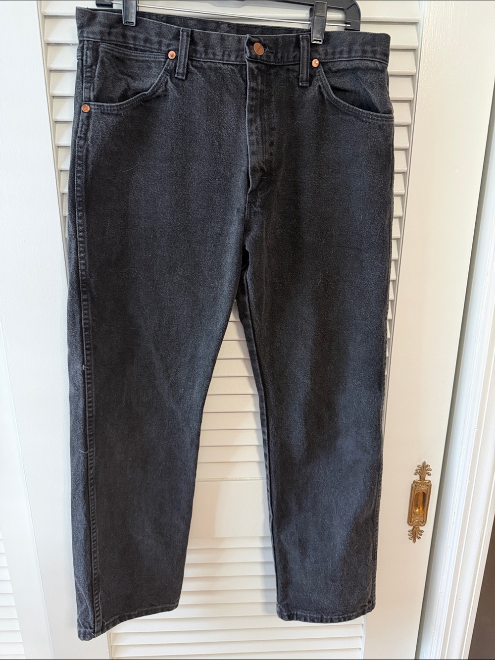 Wrangler Black Straight-Leg Men's Jeans 34X30